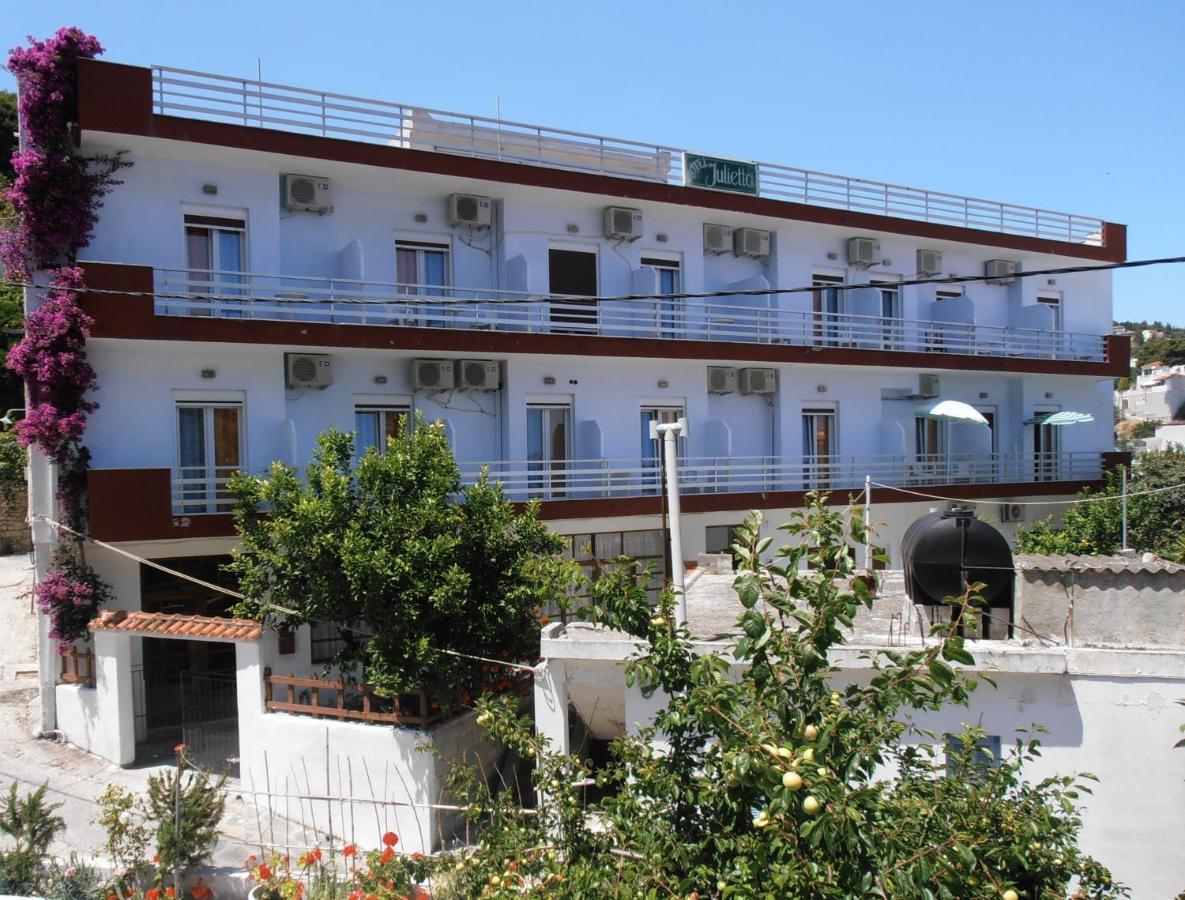Julieta'S House Hotel Patitiri  Exterior photo